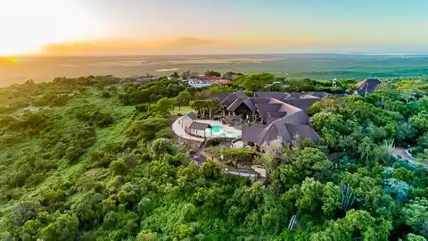 Zulu Nyala Game Lodge & Suites